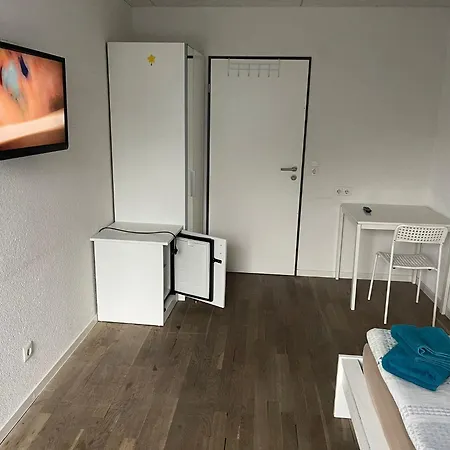 Boardinghouse Behrend I Habitación en casa particular Ludwigsburg